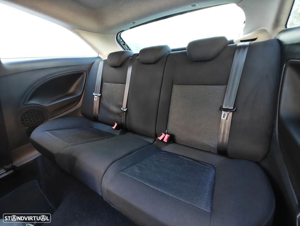 SEAT Ibiza 1.9 TDI Sport DPF - 15