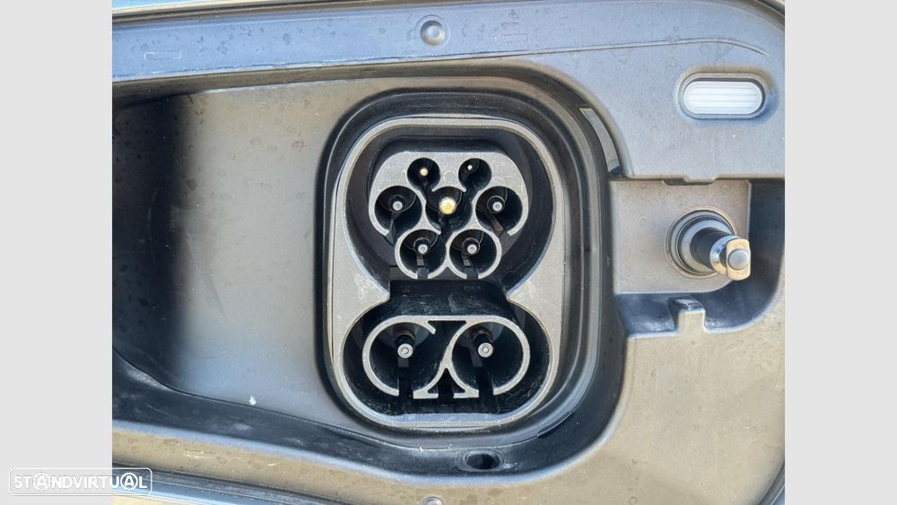 VW Tayron 1.5 TSI eHybrid Urban DSG - 18