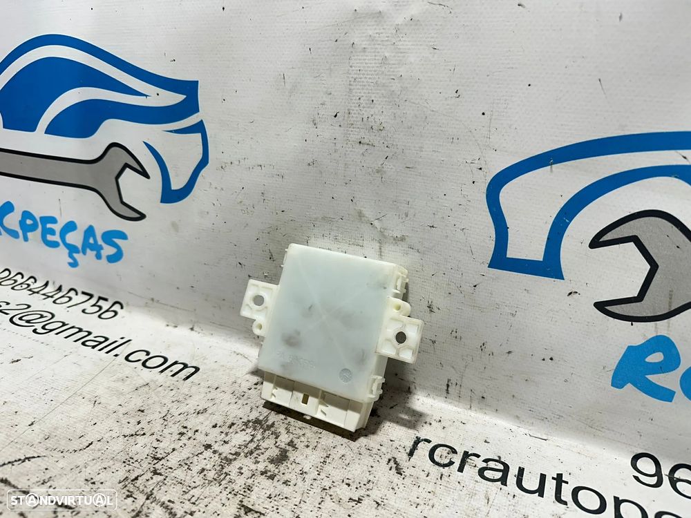 .Modulo Bosch Unidade de Controlo Assistência de Estacionamento PDC Mercedes Benz A2049004106 2007 - 2014 - 8