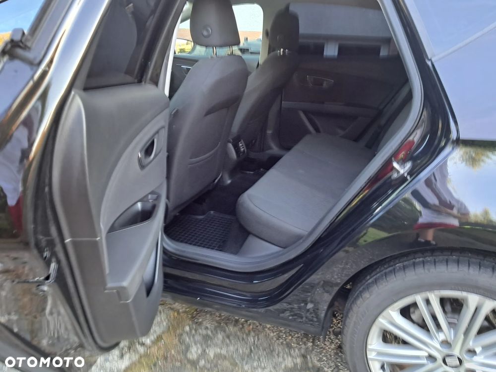 Seat Leon ver-1-2-tsi-full-led-s-s - 14