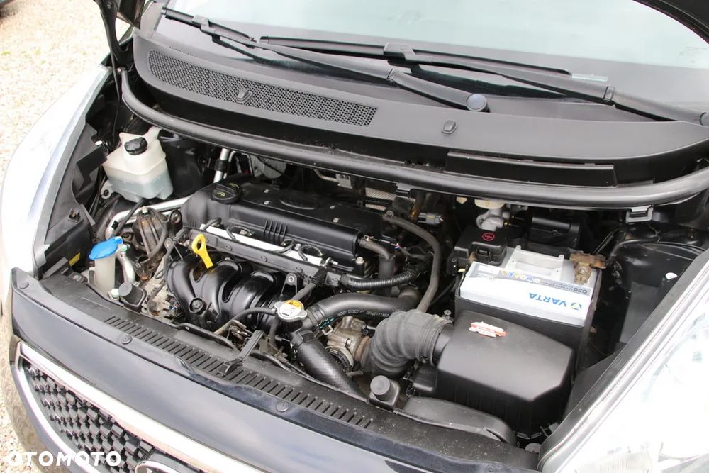 Kia Venga 1.4 CVVT Attract - 20