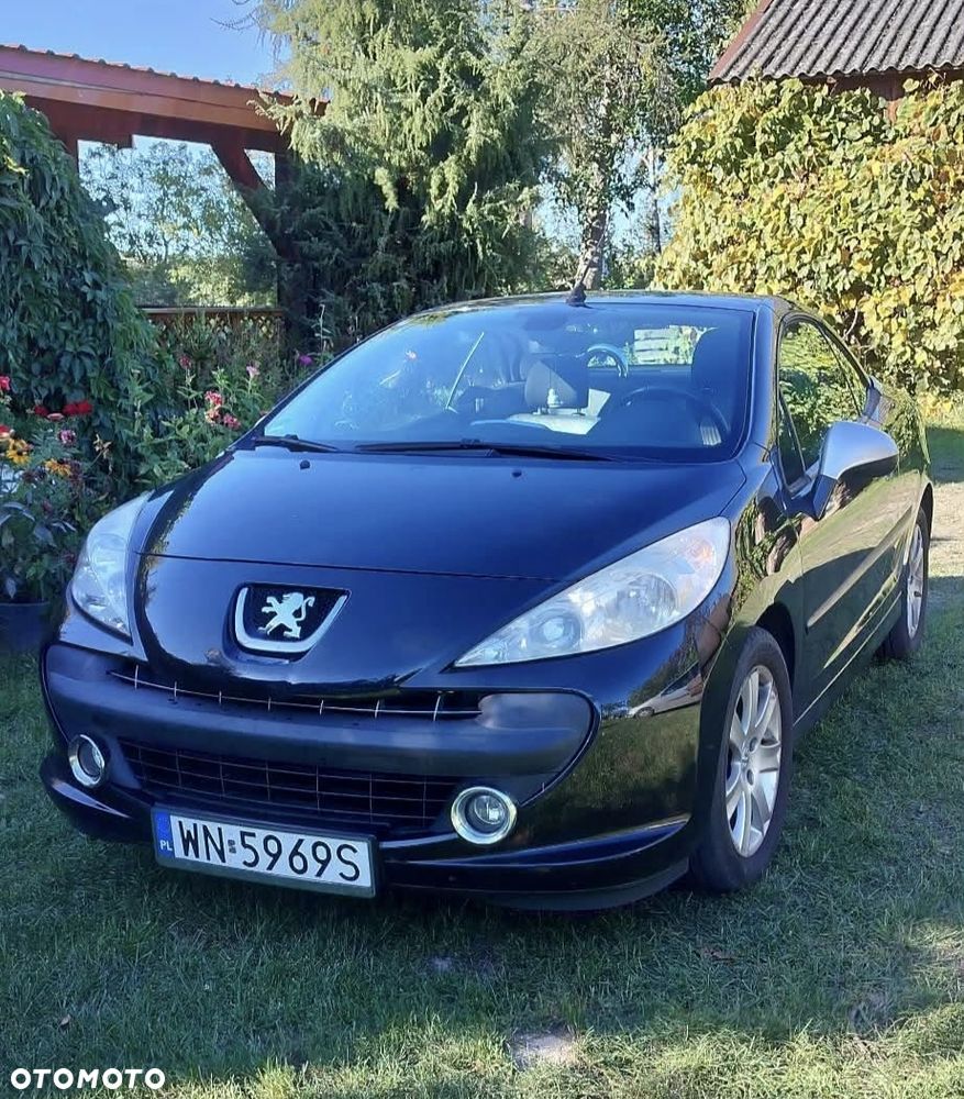 Peugeot 207 CC - 1