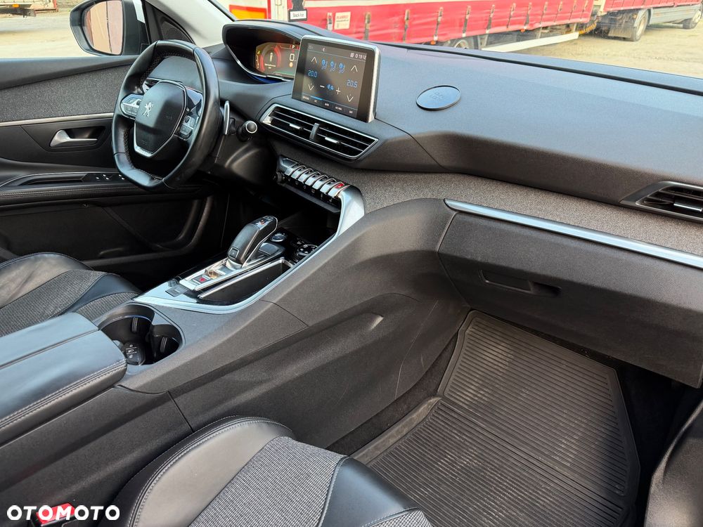 Peugeot 5008 THP 165 EAT6 Stop & Start Allure - 31