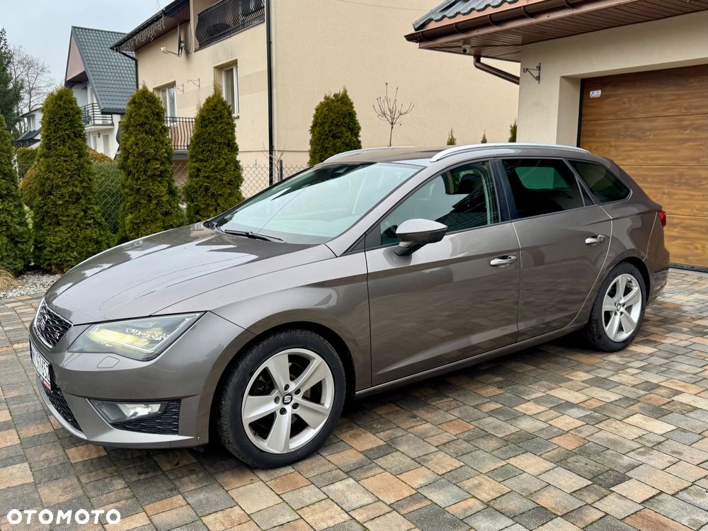 Seat Leon 2.0 TDI DPF Start&Stop DSG FR - 10