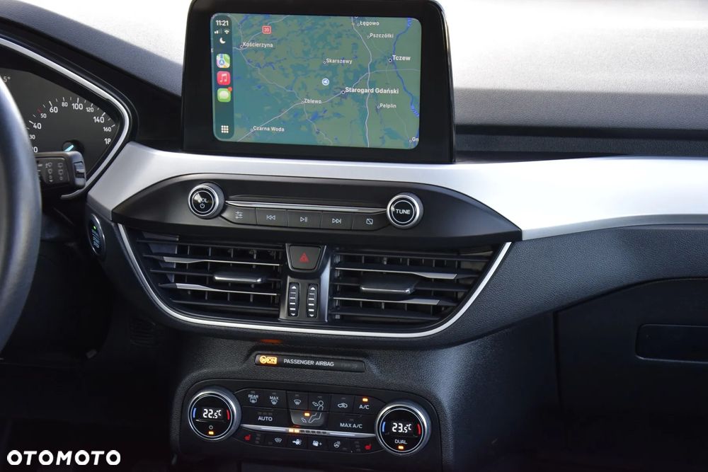 Ford Focus 1.0 EcoBoost Start-Stopp-System TITANIUM DESIGN - 29