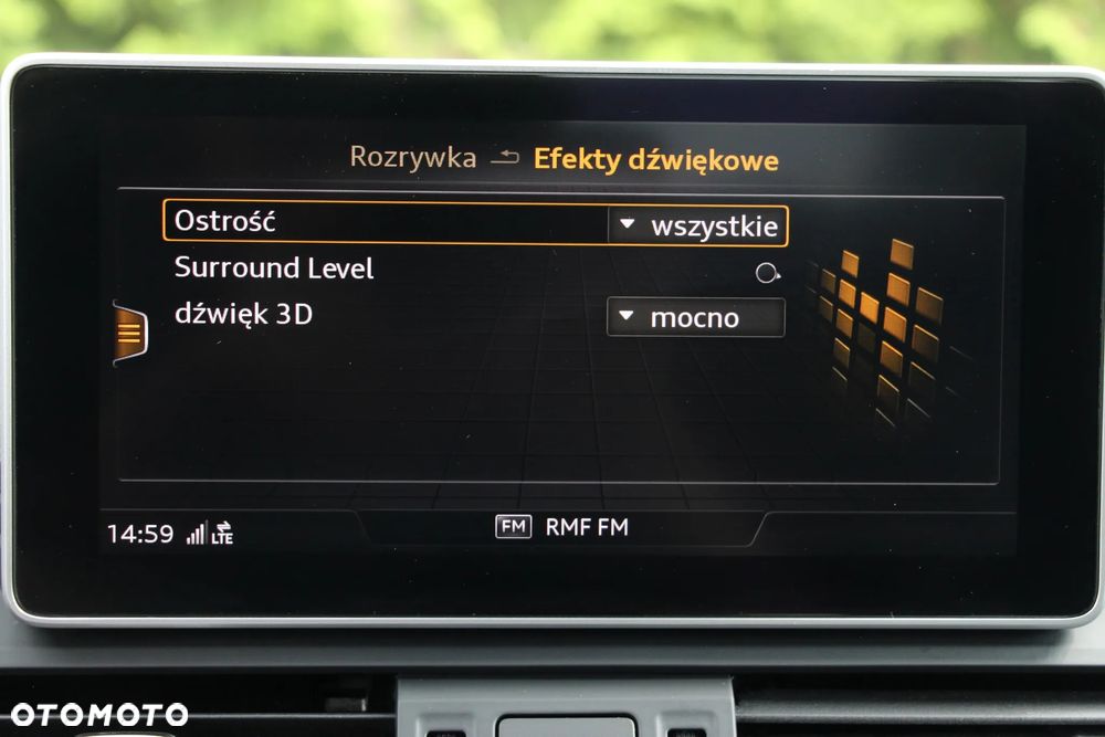 Audi Q5 55 TFSIe quattro S tronic S line - 33