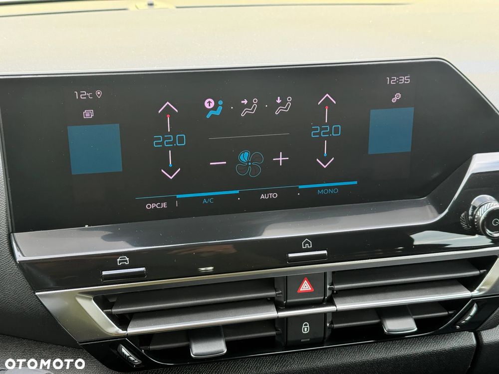 Citroën C4 BlueHDi 110 Stop&Start SHINE - 24