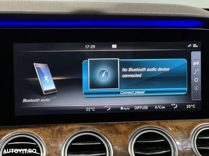 Mercedes-Benz E 220 d 4Matic 9G-TRONIC Exclusive - 13