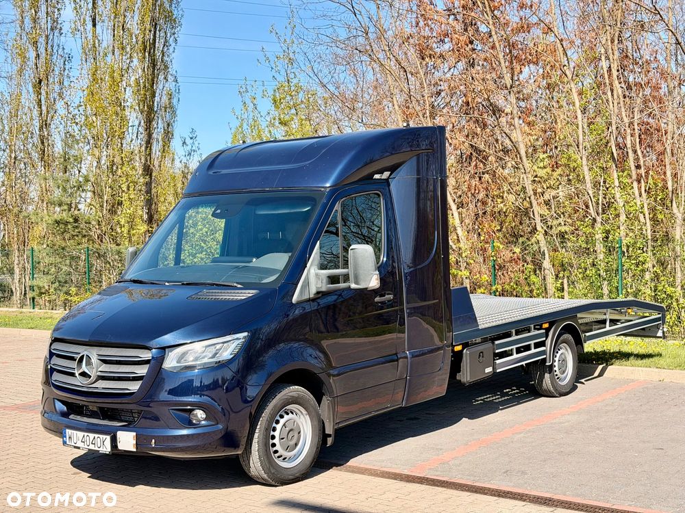 Mercedes-Benz Sprinter 319 - 38