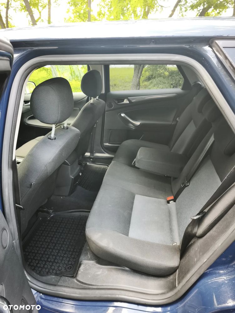 Ford Mondeo 2.0 TDCi Silver X Plus - 14