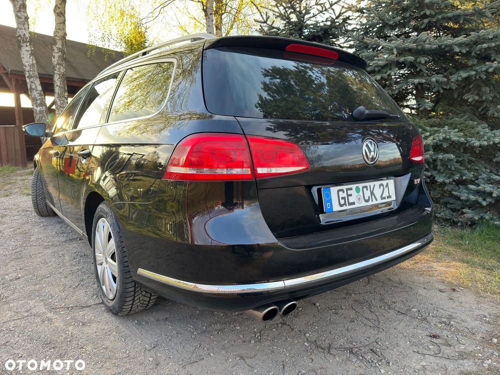 Volkswagen Passat - 2