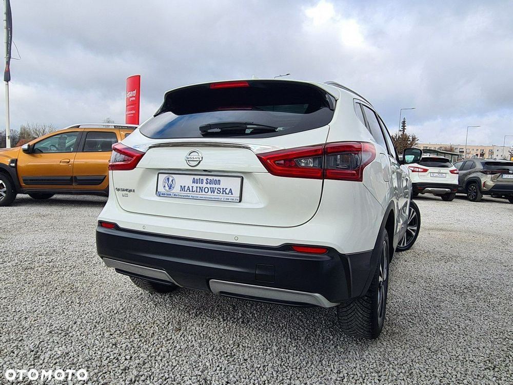 Nissan Qashqai 1.3 DIG-T Tekna - 2