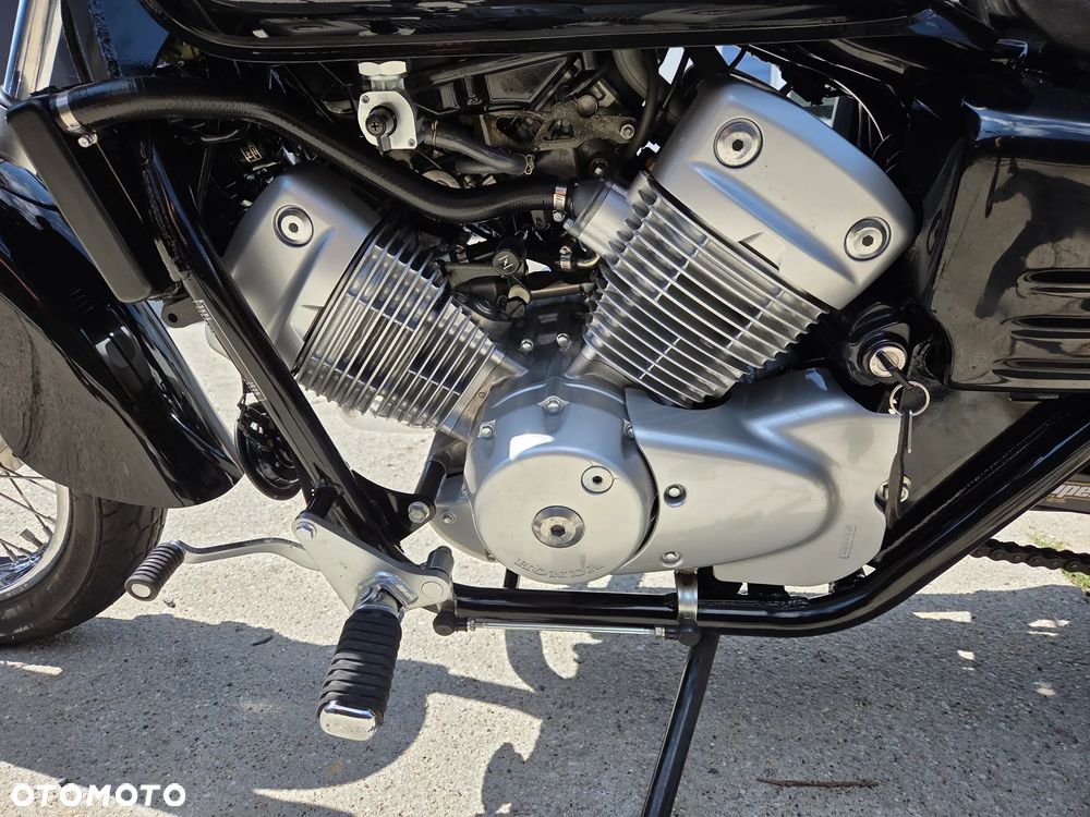 Honda Shadow - 12
