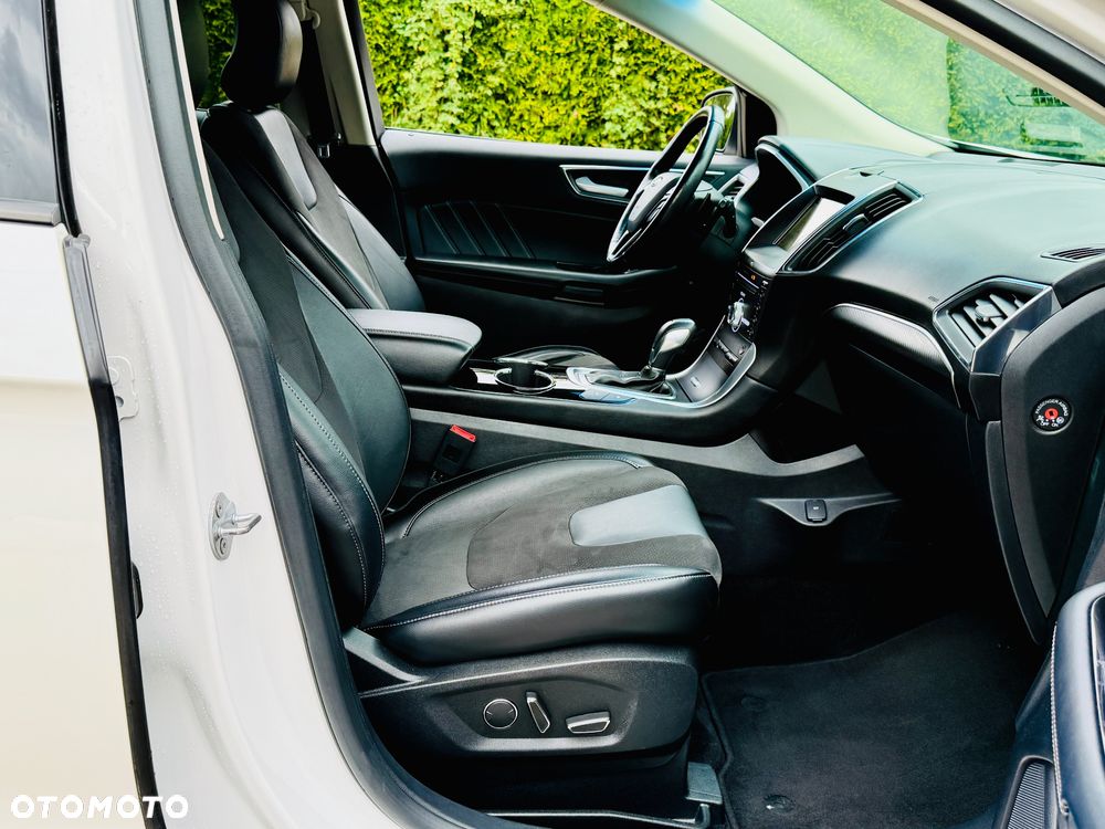 Ford Edge 2.0 TDCi Twin-Turbo 4WD ST-Line - 19