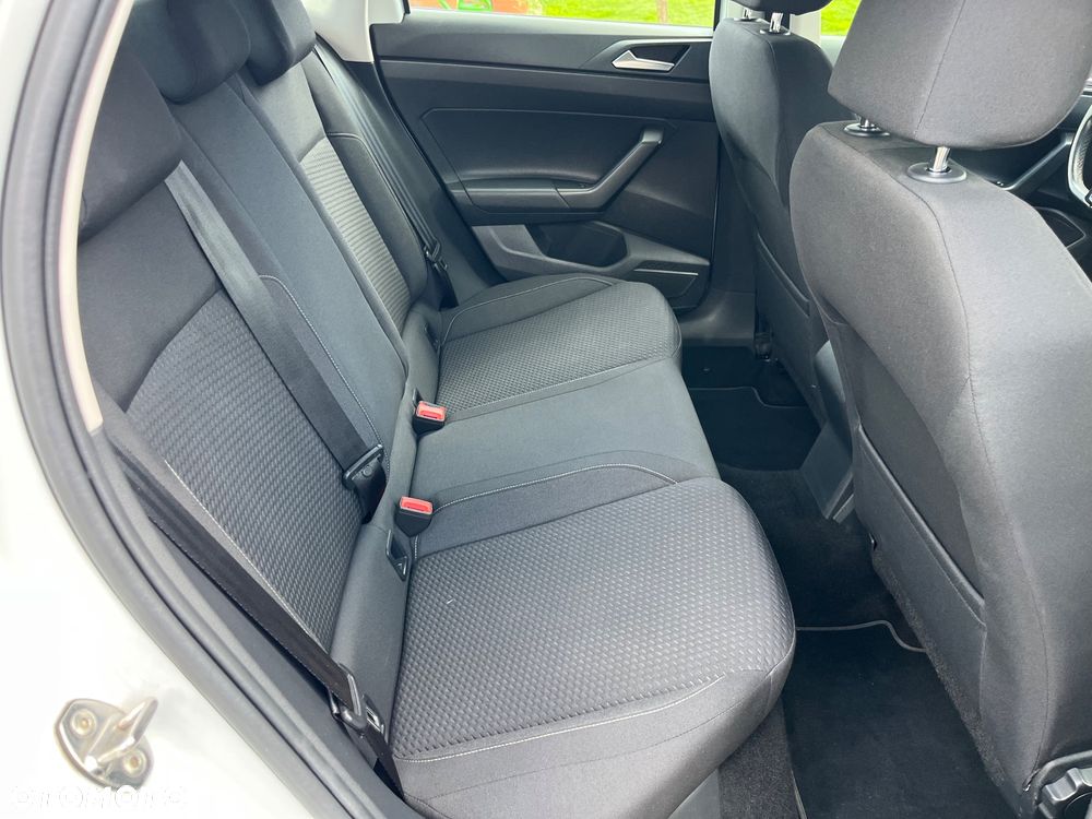 Volkswagen Polo 1.0 TSI OPF IQ.DRIVE - 25