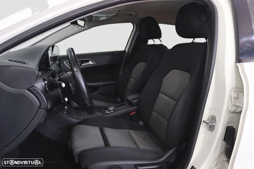 Mercedes-Benz A 180 - 10