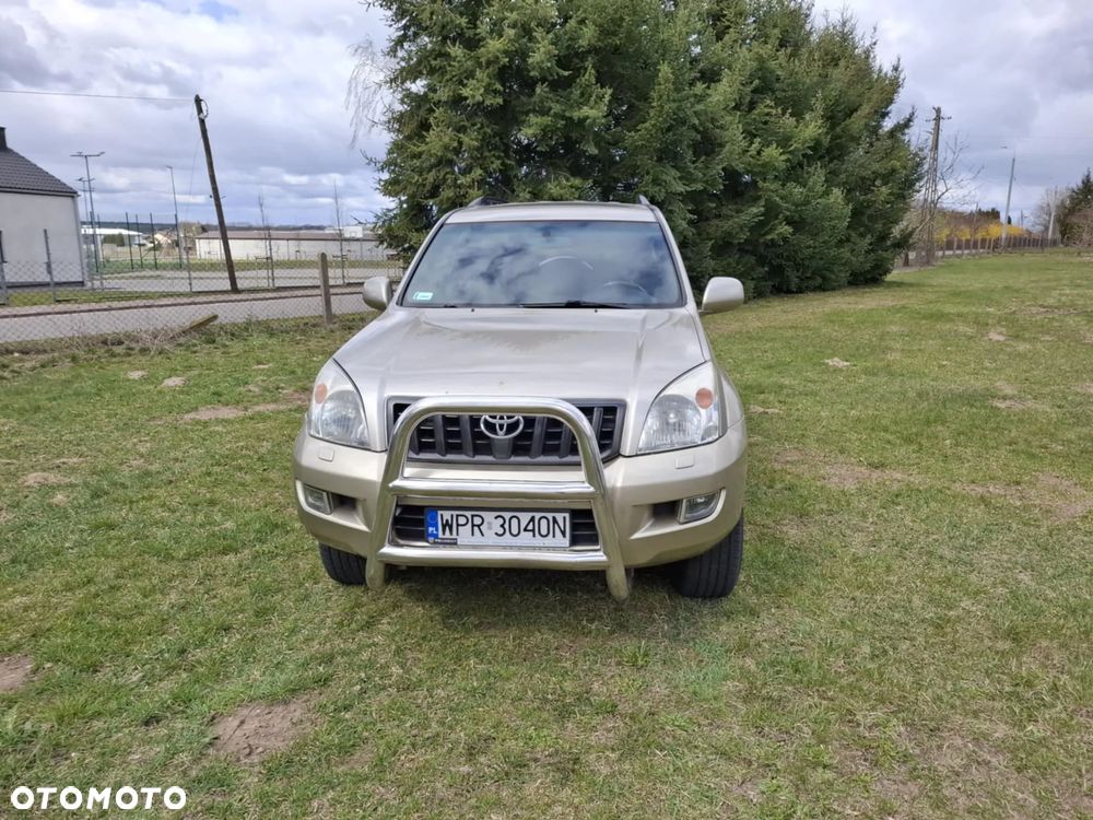 Toyota Land Cruiser - 24