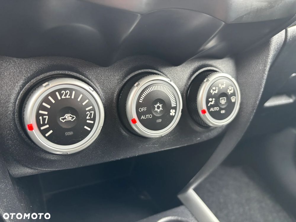 Mitsubishi ASX 1.8 DI-D 2WD Inform - 26
