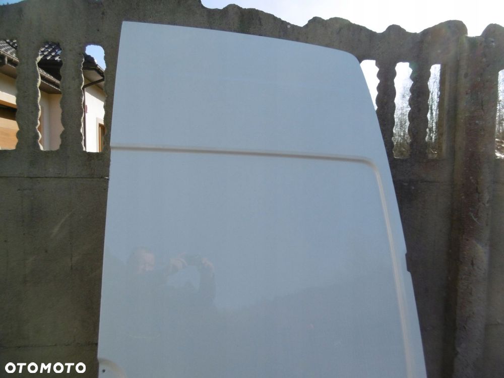 vw crafter ii 7c0 man tge - drzwi tylne prawe - 2