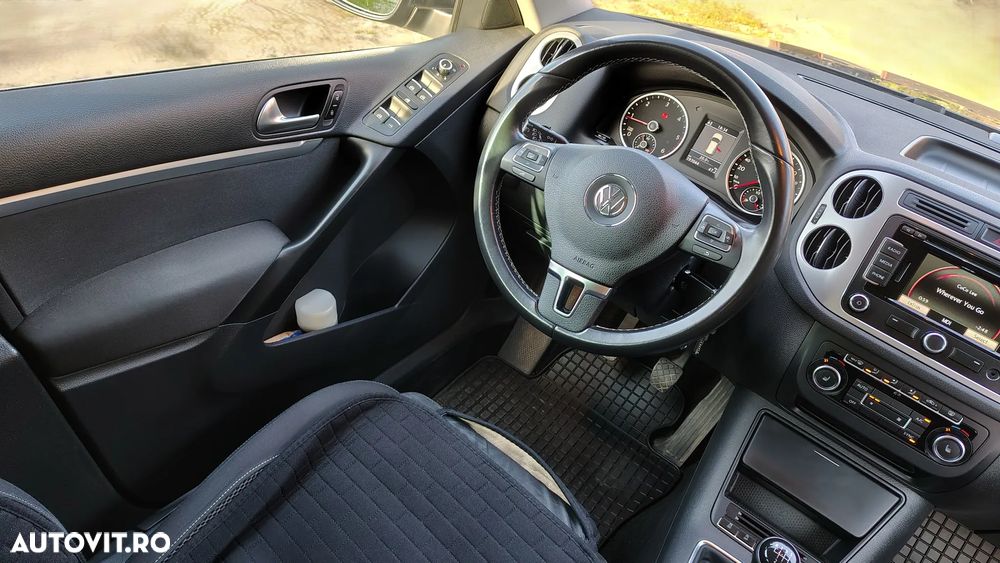 Volkswagen Tiguan 2.0 TDI DPF BlueMotion Technology Cup Sport & Style - 16