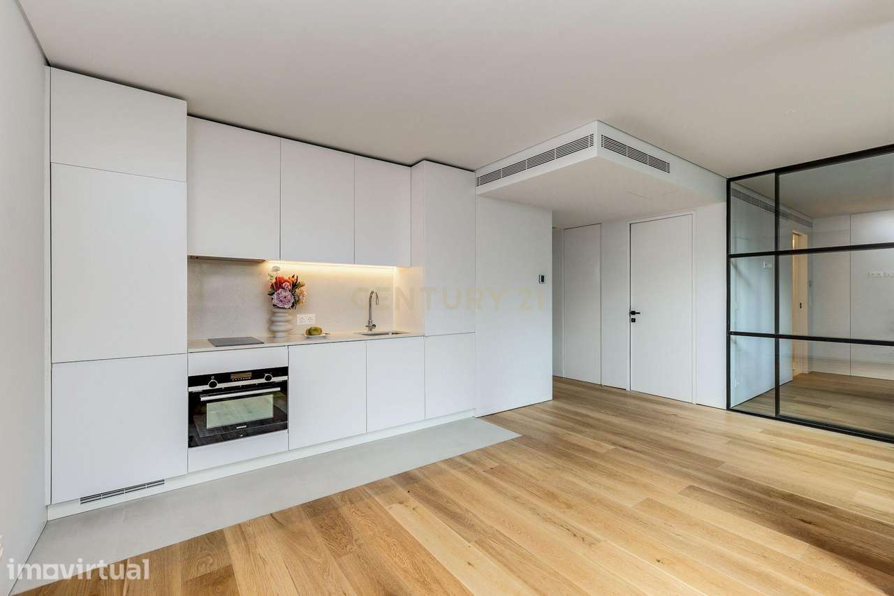 Apartamento T1 Novo em AMOREIRAS, Lisboa com piscinas, ginasio, garage - Grande imagem: 2/31