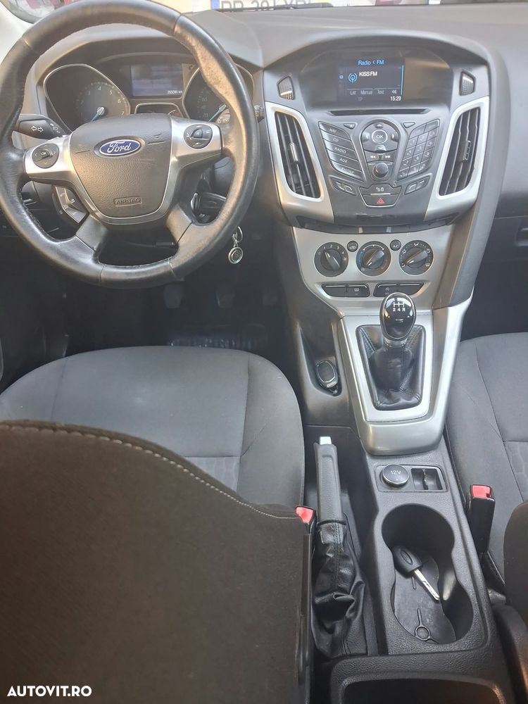 Ford Focus 1.0 EcoBoost Start-Stopp-System SYNC Edition - 10
