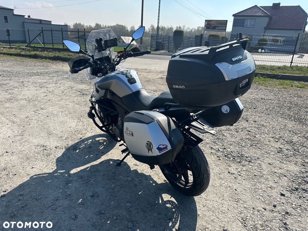 CFMoto 650 MT - 4