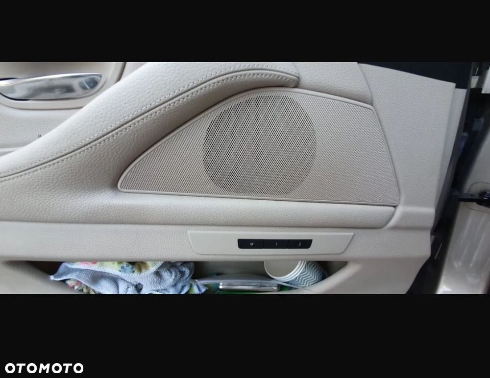 BMW Seria 5 525d Modern Line - 9
