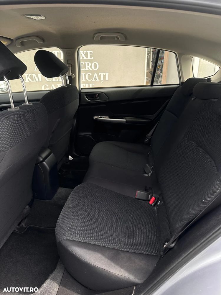 Subaru Impreza 2.0i Active - 13