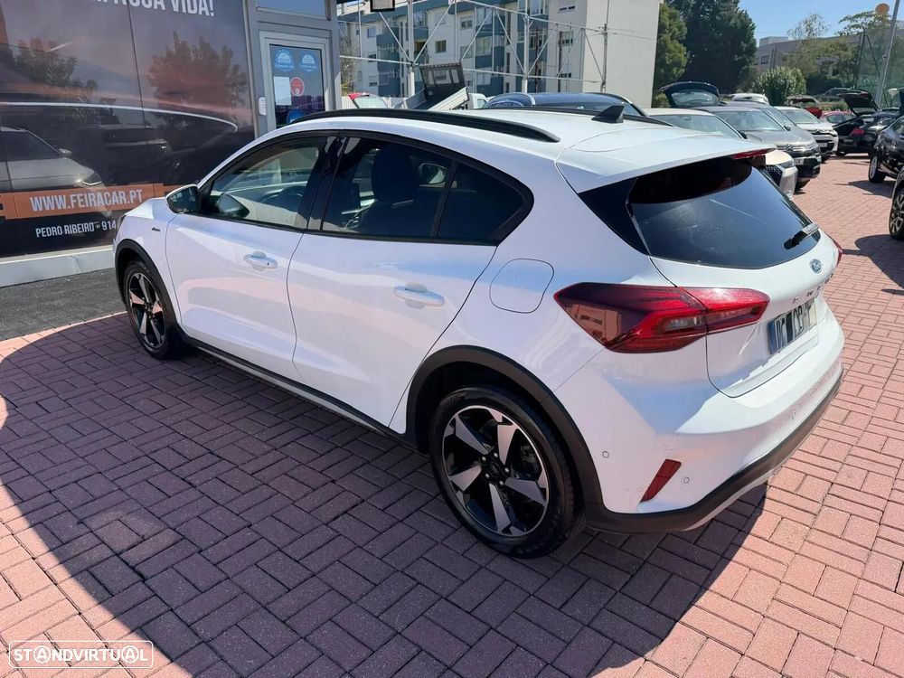 Ford Focus 1.0 EcoBoost Titanium - 41