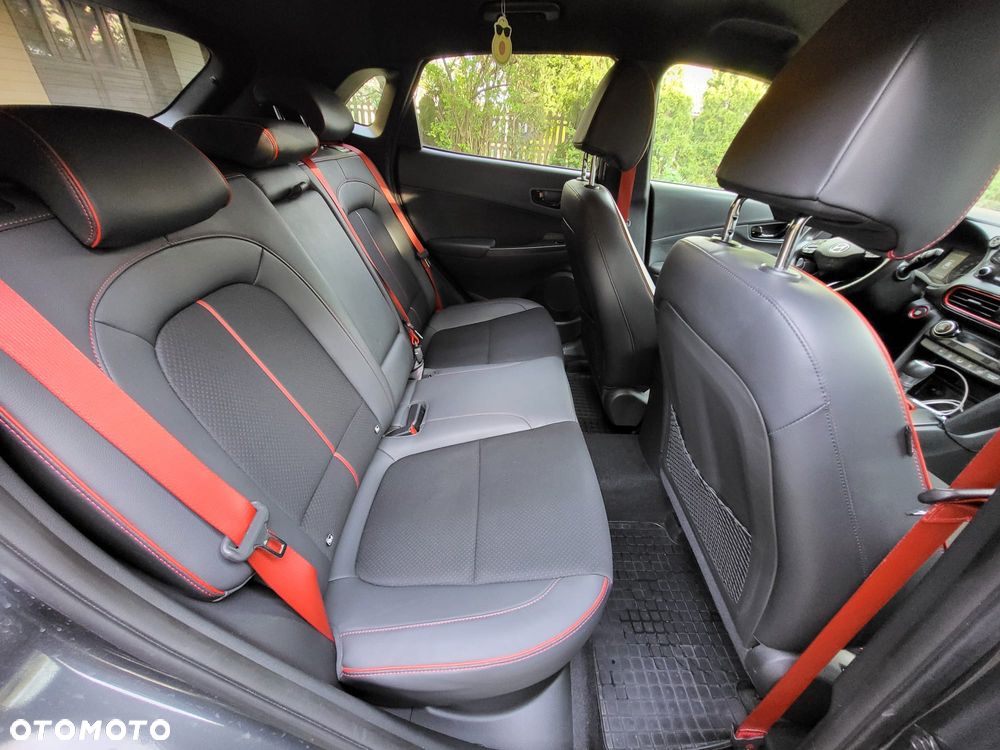 Hyundai Kona 1.6 T-GDI Style DCT - 10