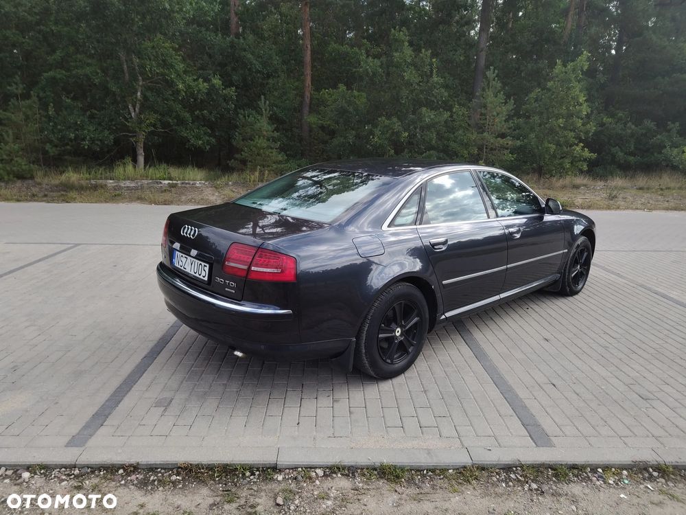Audi A8 - 17