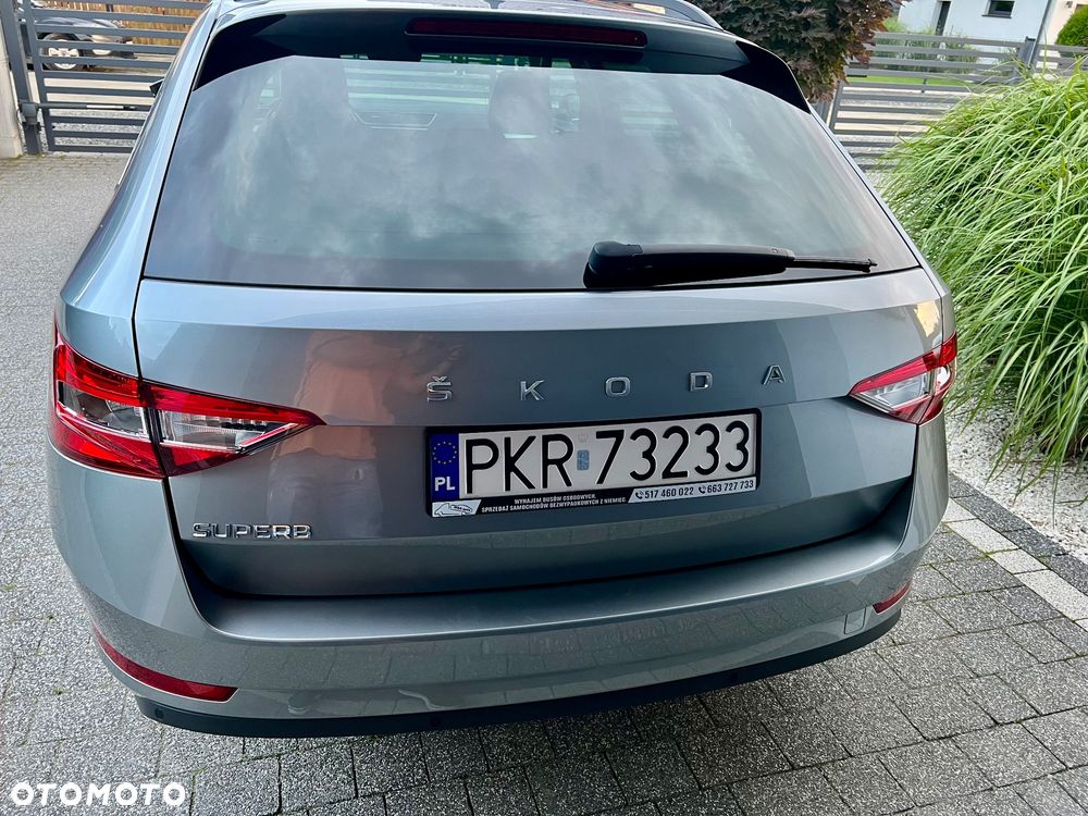 Skoda Superb 2.0 TDI Ambition DSG7 - 3
