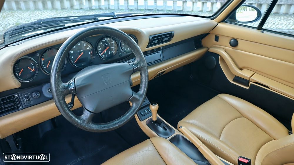 Porsche 911 (993) - 24