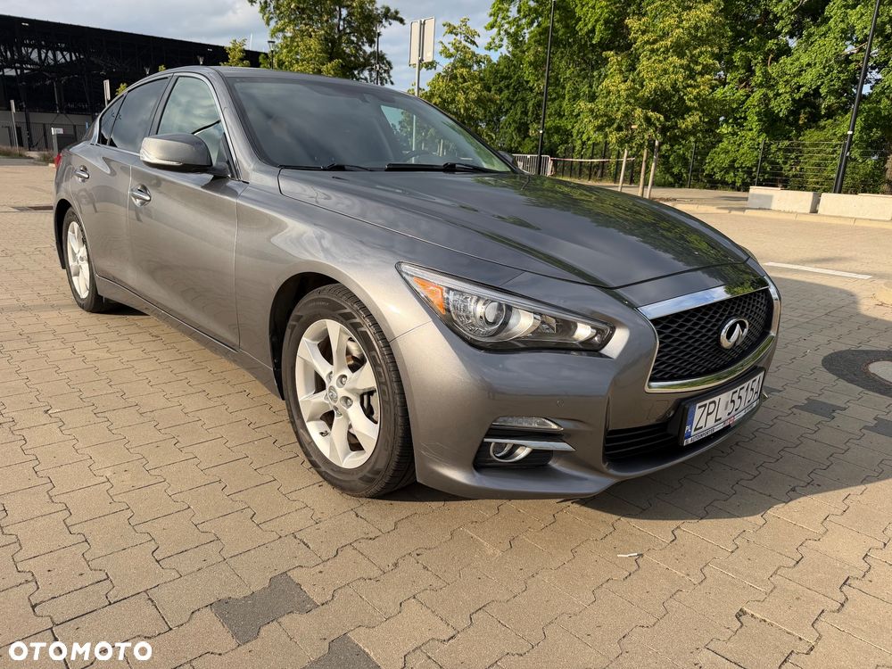 Infiniti Q50 - 12