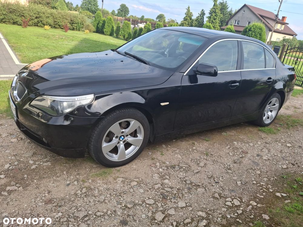 BMW Seria 5 525d - 1