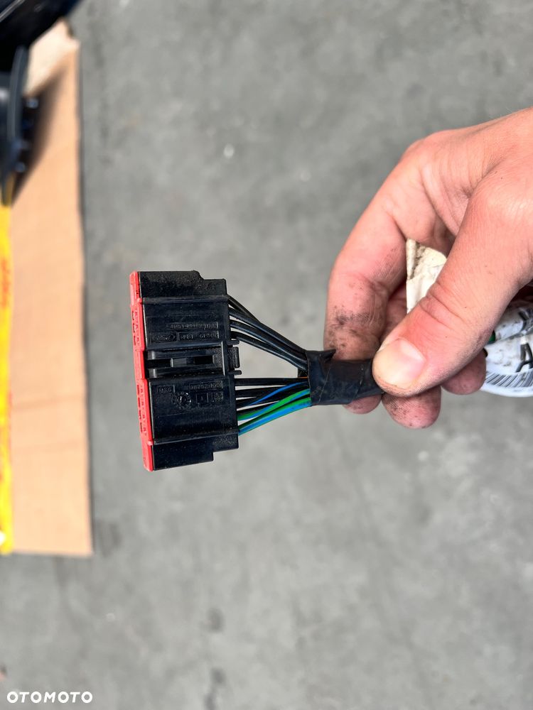 Wiązka przewodów klapy bagażnika FORD C-MAX MK1 3m5t-17n400-aas / 3m5t-17n400 - 3