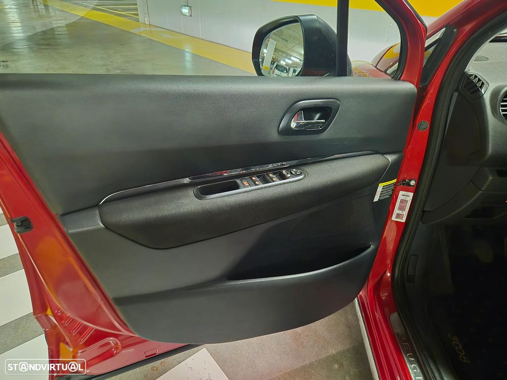 Peugeot 3008 HDi 150 Allure - 26