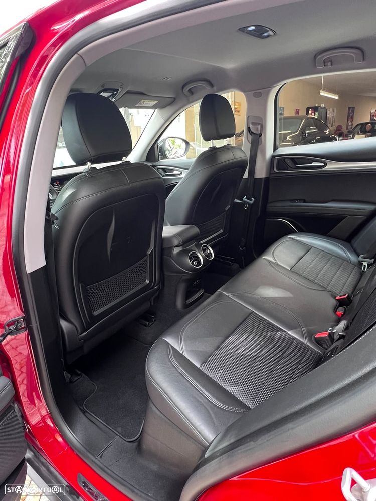 Alfa Romeo Stelvio 2.2 D Super AT8 - 7