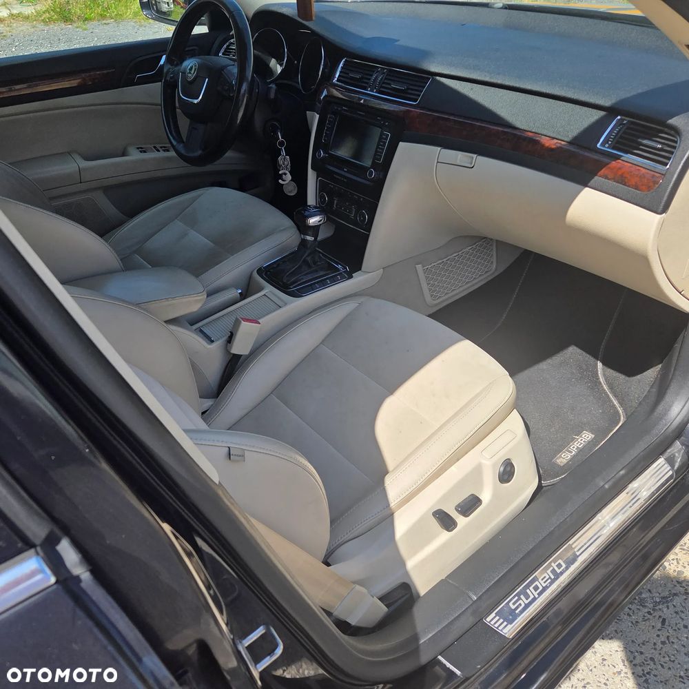 Skoda Superb 1.8 TSI Elegance DSG - 11