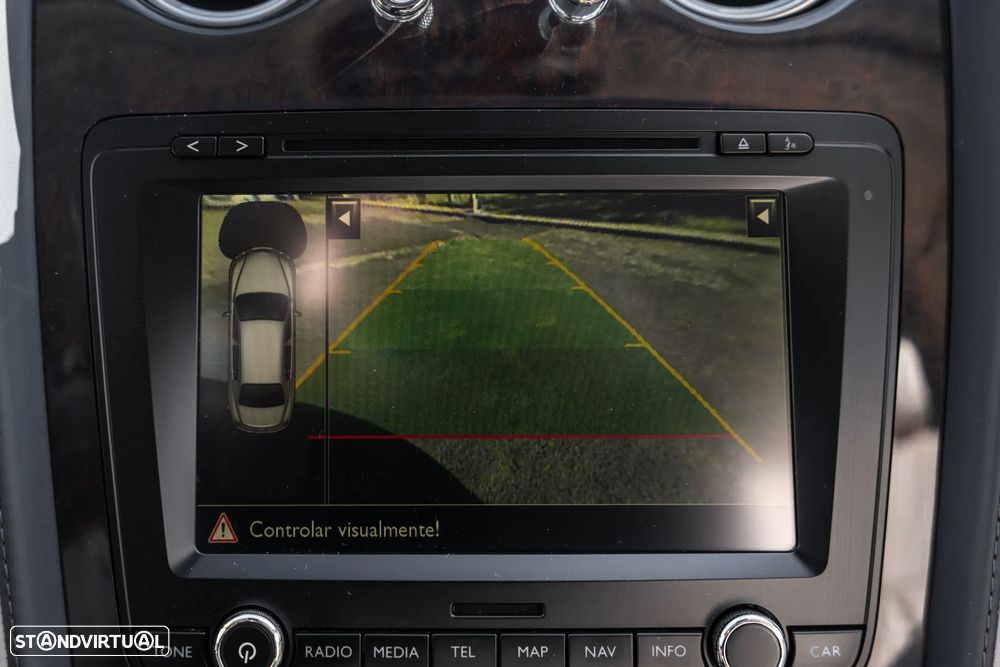 Bentley Continental Flying Spur Standard - 17