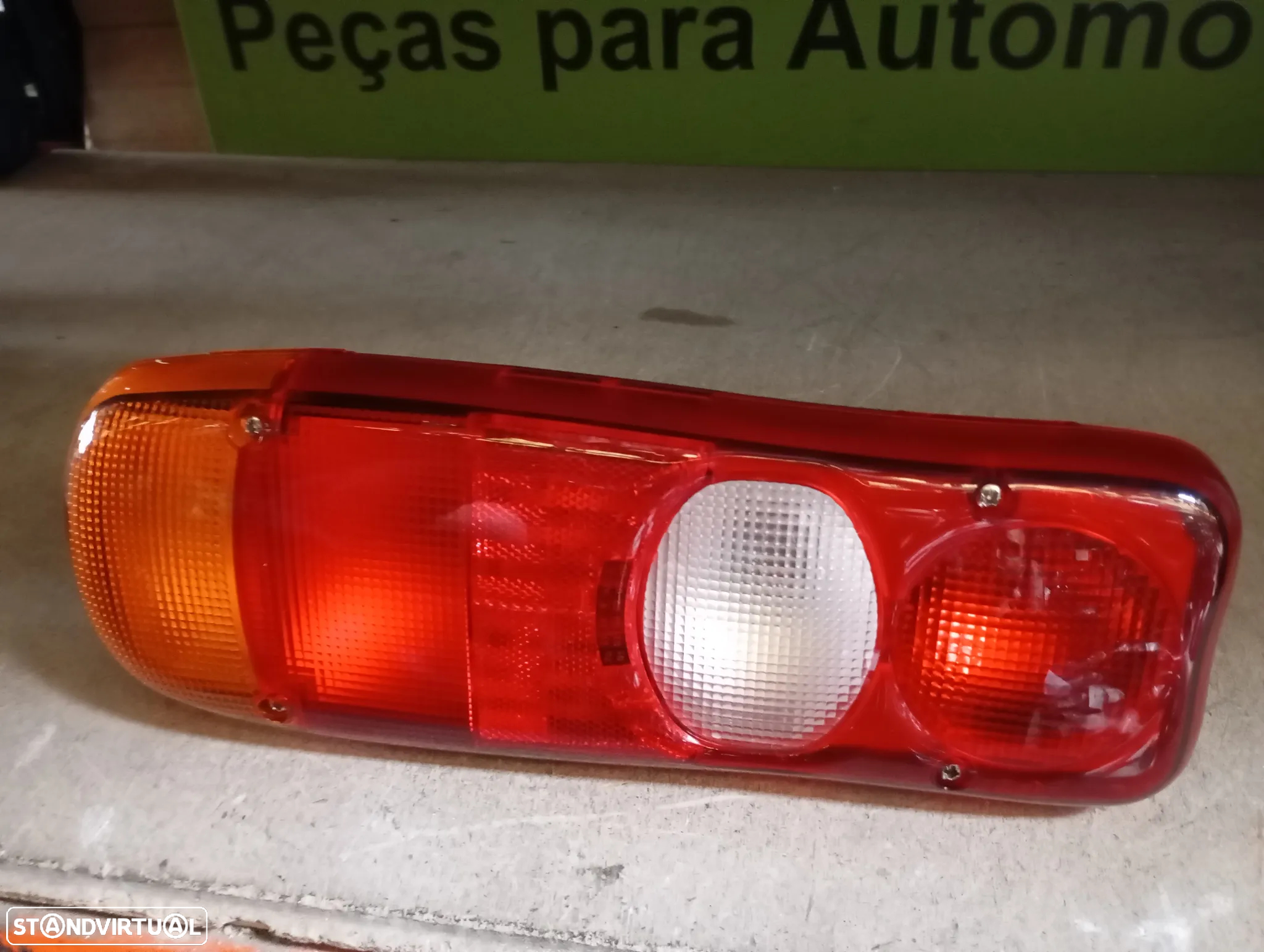 CANTER HILUX FAROLIM CAIXA ABERTA - FT377 - 2