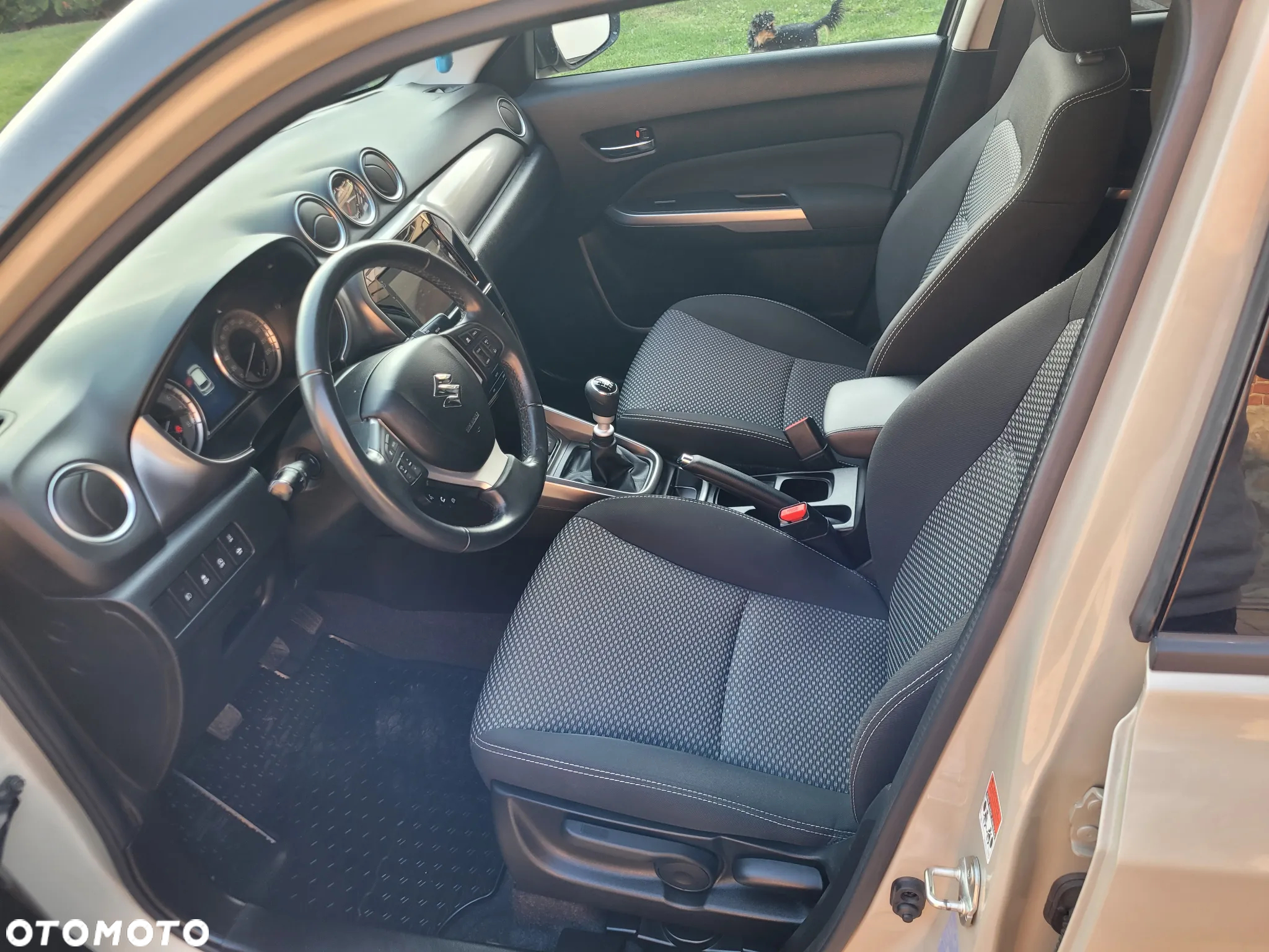 Suzuki Vitara 1.4 Boosterjet SHVS Premium 2WD - 19