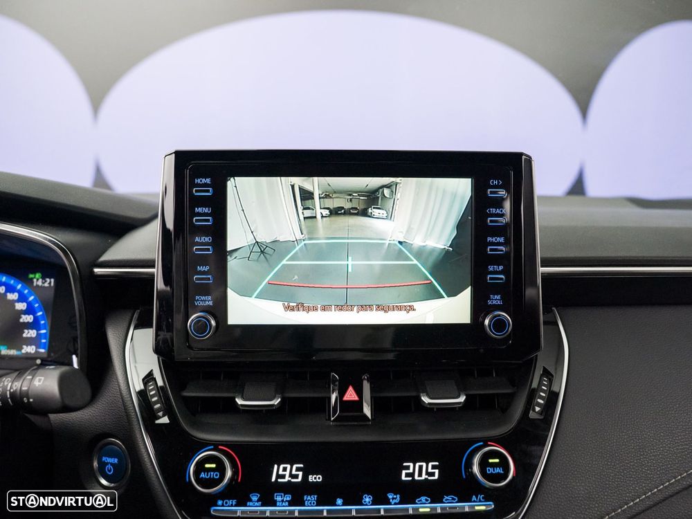 Toyota Corolla 1.8 Hybrid Comfort - 28