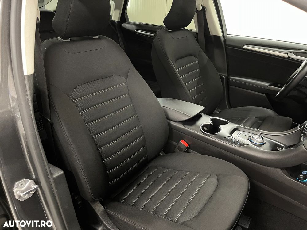 Ford Mondeo 2.0 TDCI Aut. Trend - 10