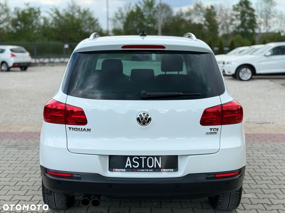 Volkswagen Tiguan 2.0 TDI DPF BlueMotion Technology Cup Sport & Style - 9