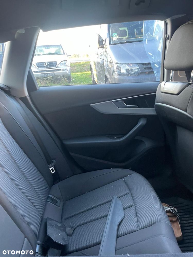 Audi A4 Avant - 15