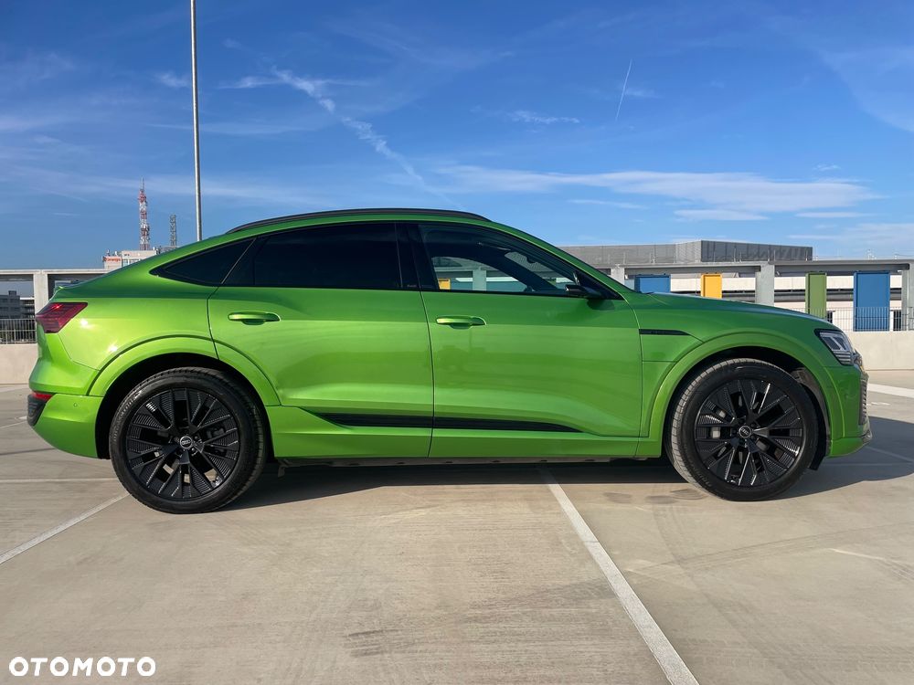 Audi Q8 Sportback e-tron - 7