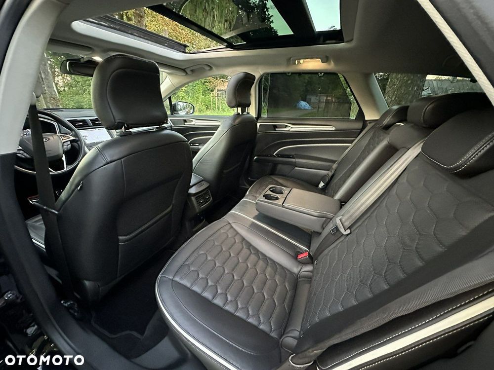 Ford Mondeo - 24