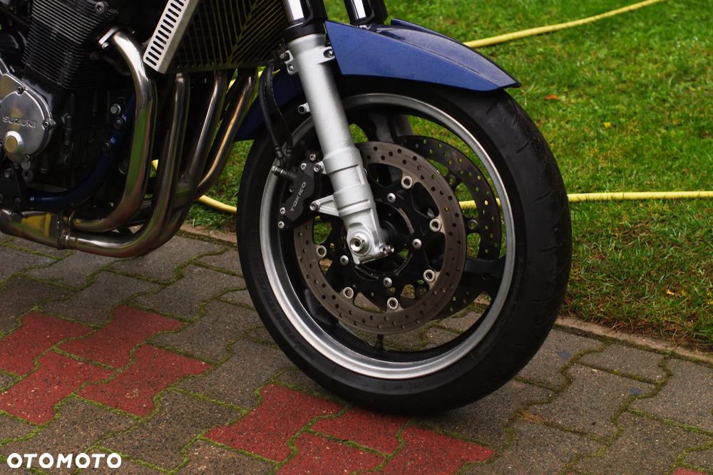 Suzuki Bandit - 12